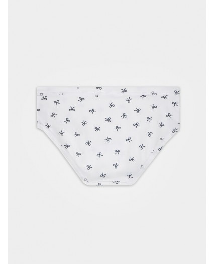 Трусы бантики на белоснежном