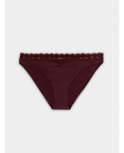 Трусы бургундское вино