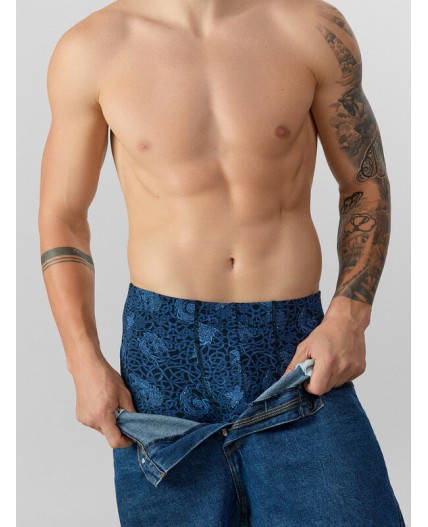 Трусы узор на черном1