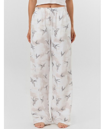 Брюки птицы на льду