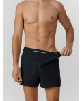 Трусы паттерн на черном