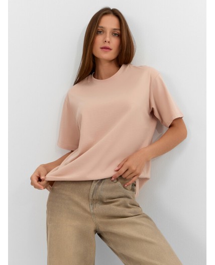 Футболка бежевый