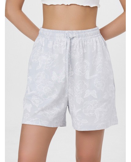 Шорты бабочки на тумане