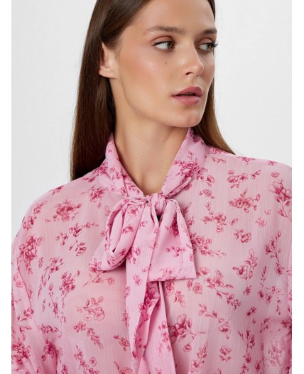 Блузка цветочки на св.сирени