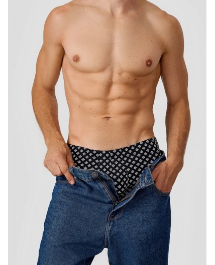 Трусы узор на черном