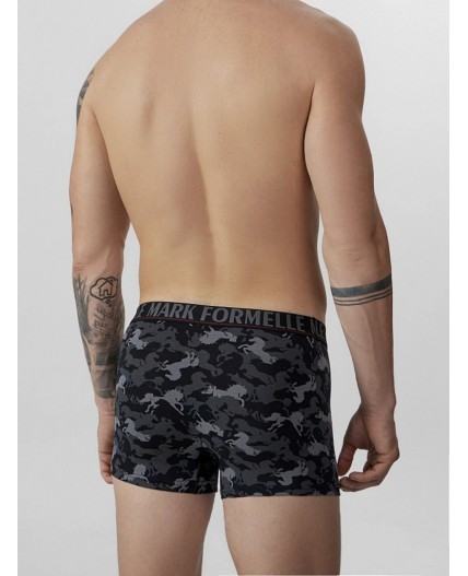 Трусы лошади на черном +черный