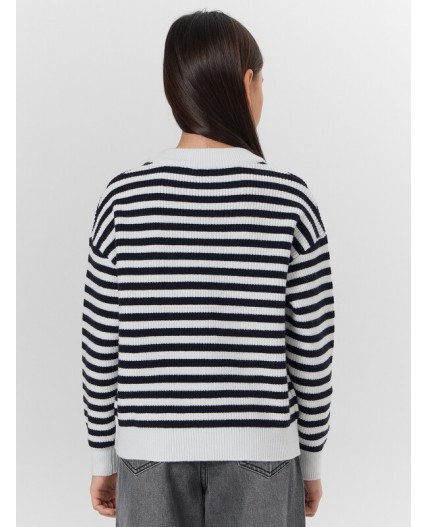 Джемпер черная полоска на белом