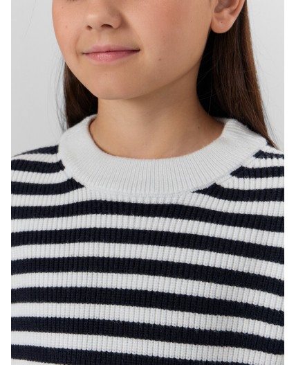 Джемпер черная полоска на белом