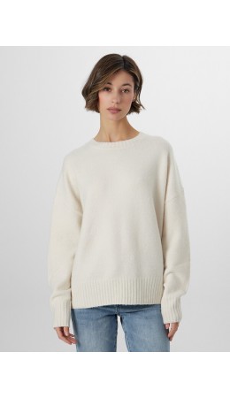 Джемпер молочный