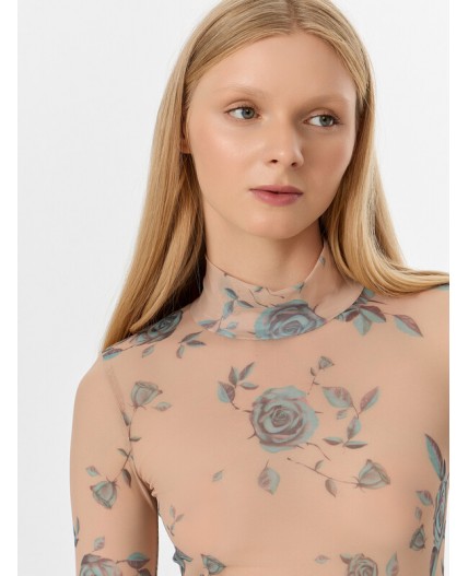 Джемпер розы на марципане