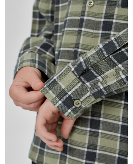 Рубашка зеленая клетка