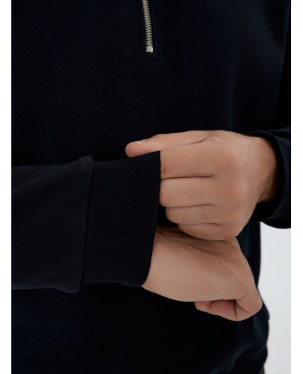 Свитшот черный