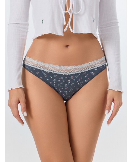 Трусы цветы на т.сером