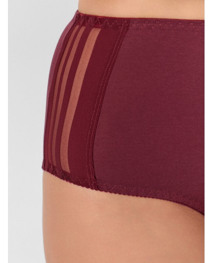 Трусы бургундское вино