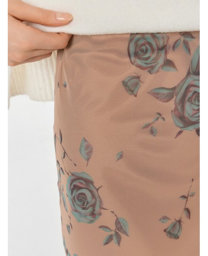 Юбка розы на марципане