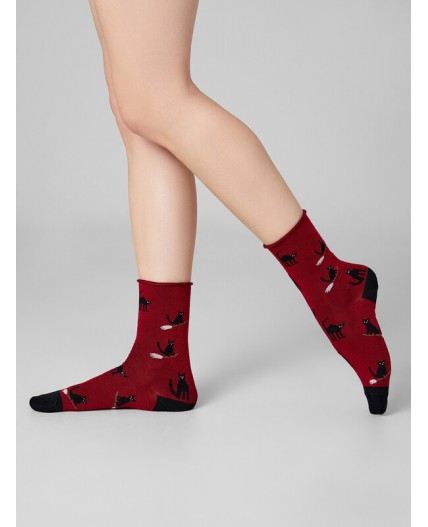 Носки вишневый