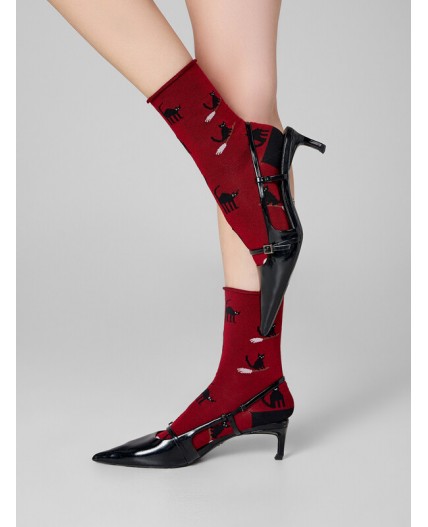 Носки вишневый