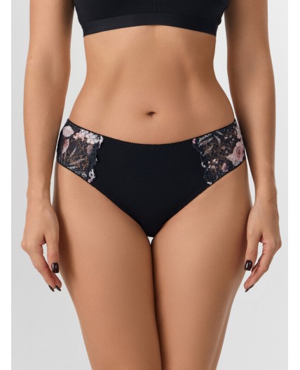 Трусы цветы на черном1