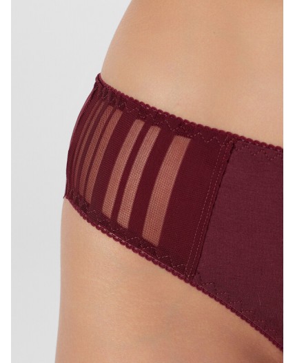 Трусы бургундское вино