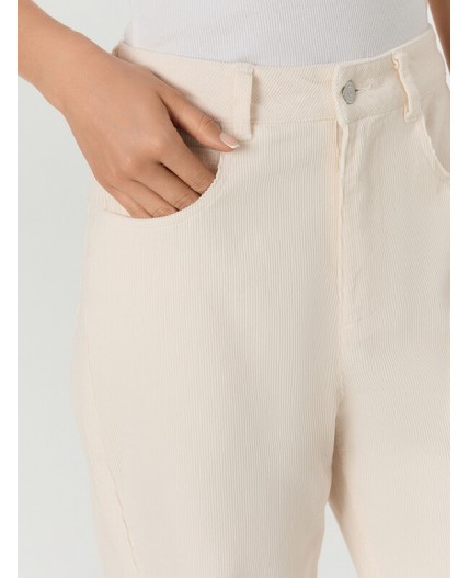 Брюки молочный