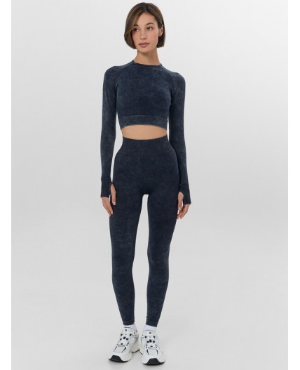 Джемпер пятна на графите