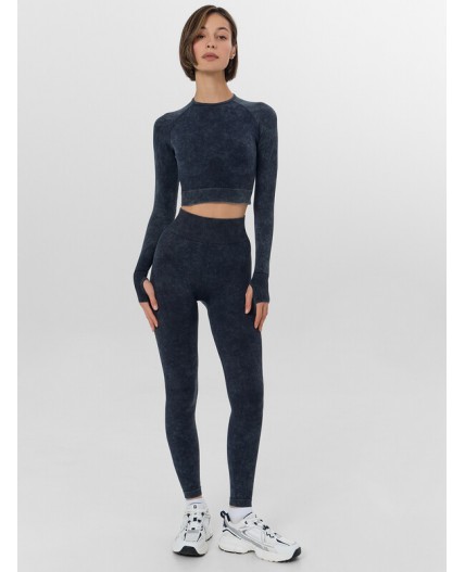 Легинсы пятна на графите