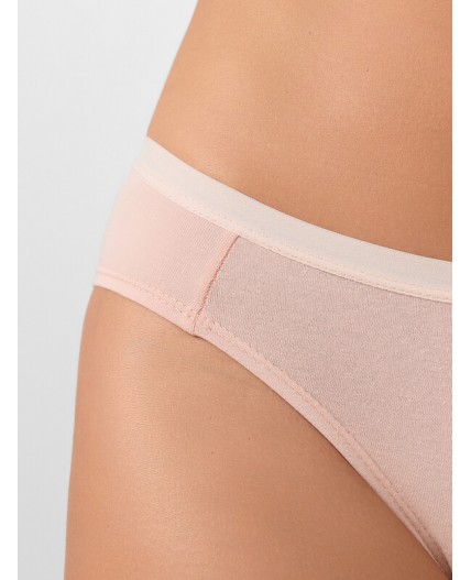 Трусы молочно -розовый