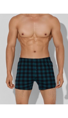 Трусы черная клетка на зеленом