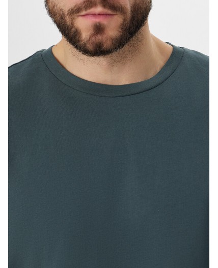 Футболка темный лес