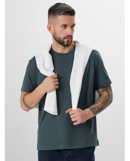 Футболка темный лес