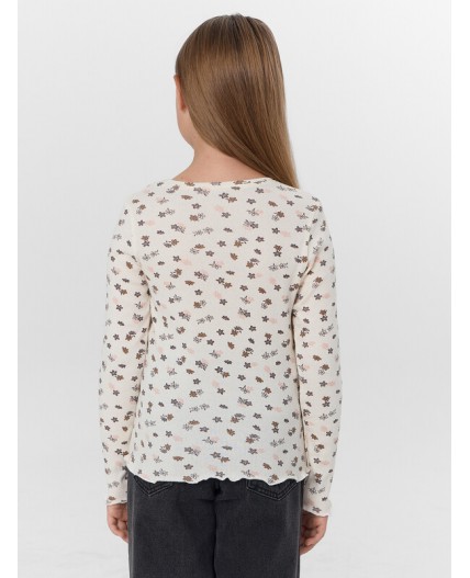 Джемпер цветочки на молочном