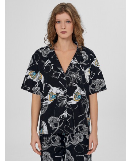 Пижама лошади на черном