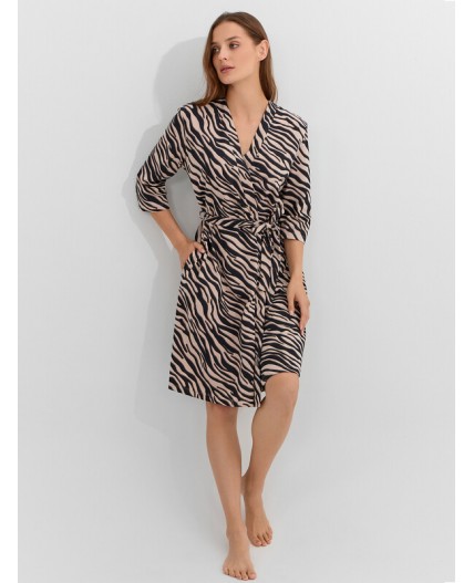 Пеньюар зебра на холодном бежевом