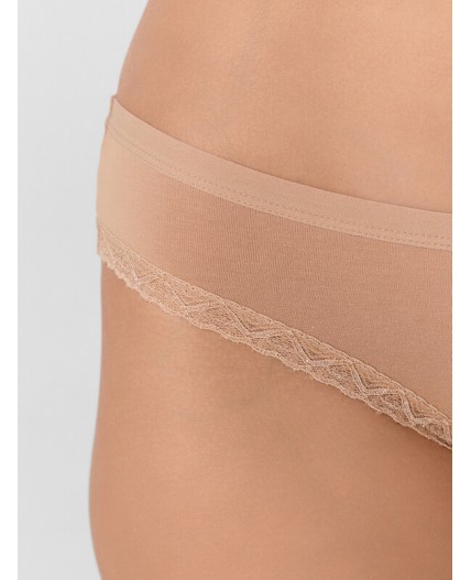 Трусы телесный +цикорий +черный