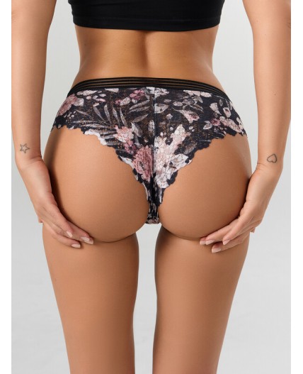 Трусы цветы на черном1