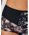 Трусы цветы на черном1