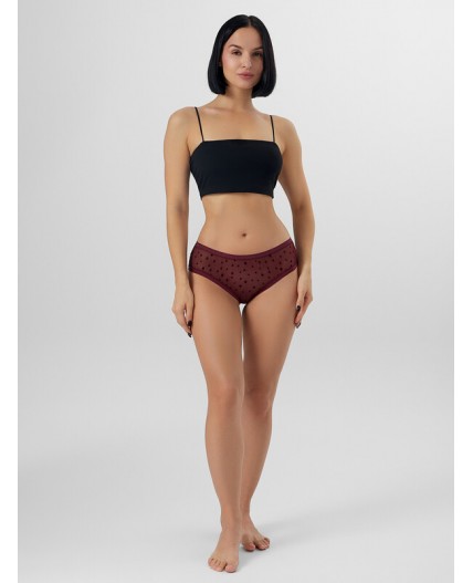 Трусы звезды на бордовом