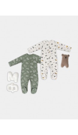 Комбинезон тракторы на белом песке +тракторы на морском