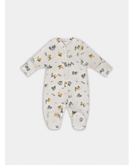 Комбинезон тракторы на белом песке +тракторы на морском