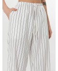 Брюки полоска на белом