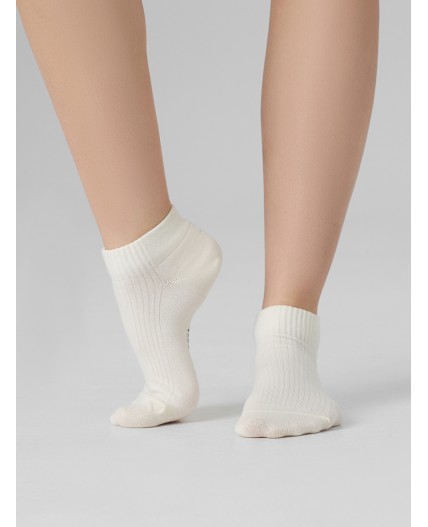 Носки молочный