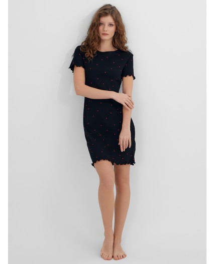 Сорочка сердечки на черном