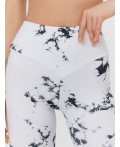 Легинсы тай-дай на белом