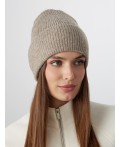 Шапка бежевый