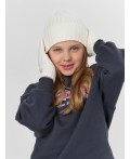 Шапка светло -молочный