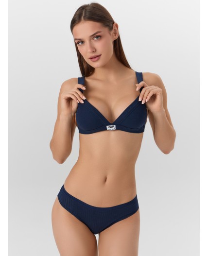 Бюстье море