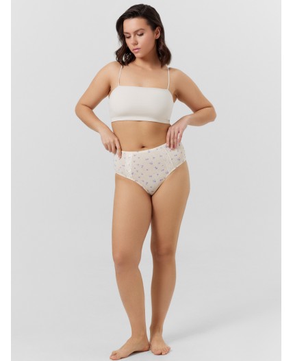 Трусы цветочки на молочном