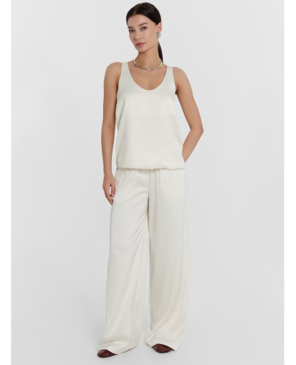 Блуза молочный