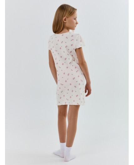 Сорочка цветы на молочном1