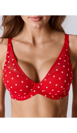 Бюстгальтер сердечки на красном